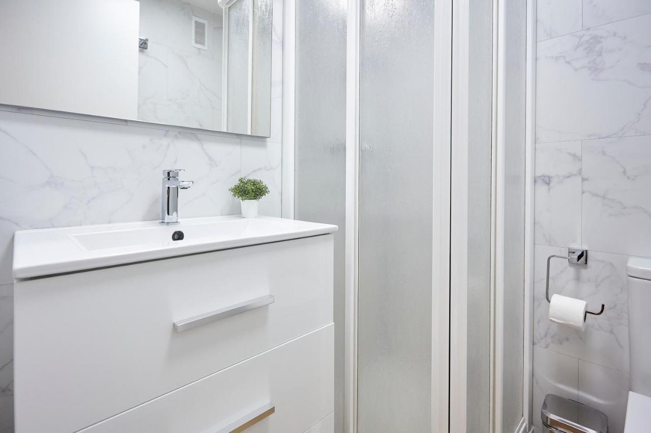 Izpizua Apartment San Sebastian Bagian luar foto